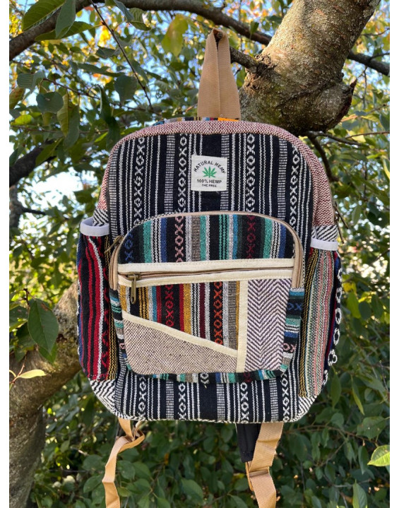 Ethno batoh z konope - farebný stredný